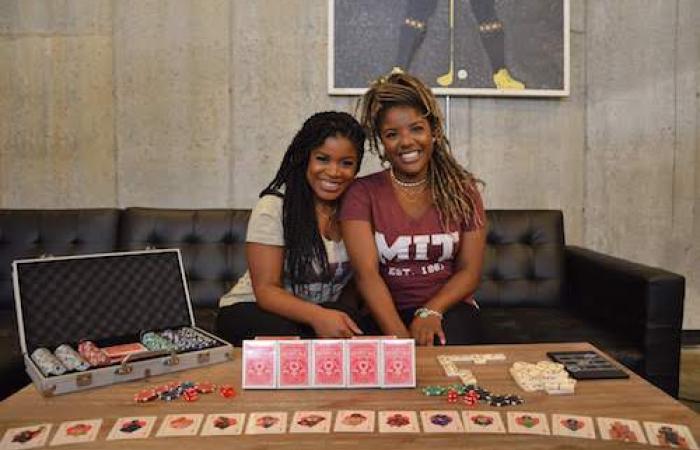 Heiritage cards: Shawna Davis and Tiffany Mickel, 2019