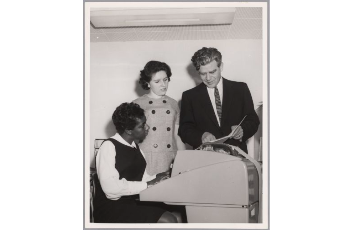 Carolyn Griffith, Beverly Torner, Myer Kessler, 1964