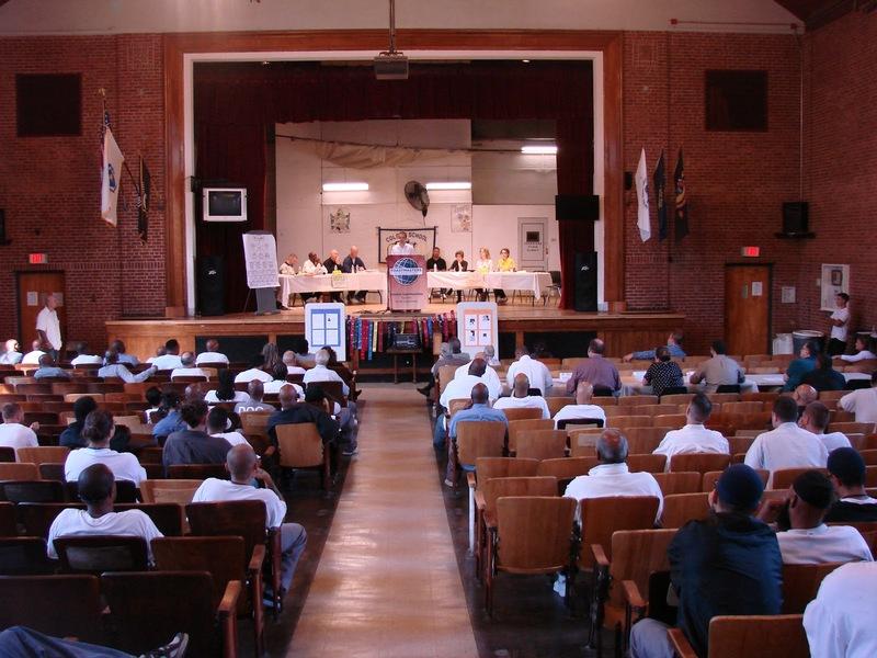 MIT team debates MCI Norfolk inmates on the opioid epidemic, 2017