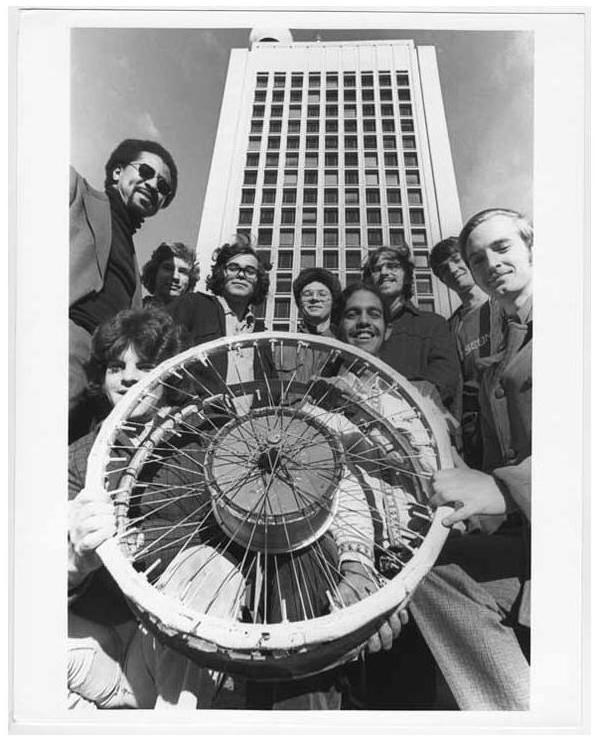 World's largest yo-yo, 1974